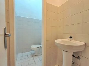 Loja com 40m² no bairro Menino Deus em Porto Alegre para Alugar