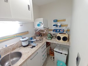 Salas/Conjuntos com 150m² no bairro Moinhos de Vento em Porto Alegre para Alugar