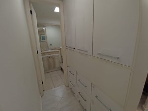 Salas/Conjuntos com 150m² no bairro Moinhos de Vento em Porto Alegre para Alugar