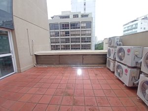 Salas/Conjuntos com 150m² no bairro Moinhos de Vento em Porto Alegre para Alugar