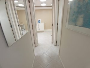 Salas/Conjuntos com 150m² no bairro Moinhos de Vento em Porto Alegre para Alugar