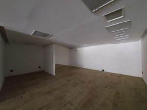 Loja com 374m² no bairro Moinhos de Vento em Porto Alegre para Alugar