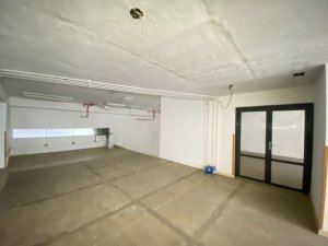 Loja com 77m² no bairro Floresta em Porto Alegre para Alugar