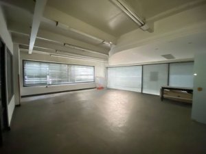 Loja com 77m² no bairro Floresta em Porto Alegre para Alugar