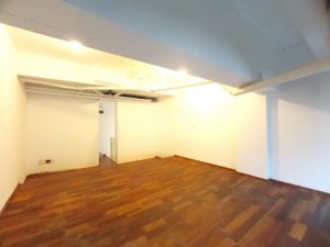 Loja com 45m² no bairro Moinhos de Vento em Porto Alegre para Alugar