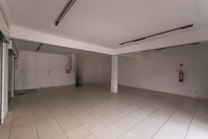 Loja com 170m² no bairro Navegantes em Porto Alegre para Alugar