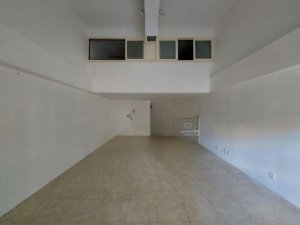 Loja com 70m² no bairro Petrópolis em Porto Alegre para Alugar