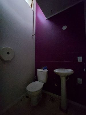 Loja com 70m² no bairro Petrópolis em Porto Alegre para Alugar