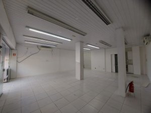 Loja com 70m² no bairro Praia de Belas em Porto Alegre para Alugar