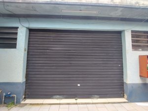 Loja com 30m² no bairro Passo da Areia em Porto Alegre para Alugar