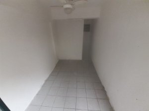 Loja com 24m² no bairro Praia de Belas em Porto Alegre para Alugar