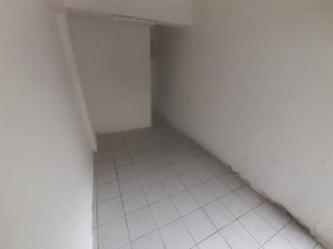 Loja com 24m² no bairro Praia de Belas em Porto Alegre para Alugar