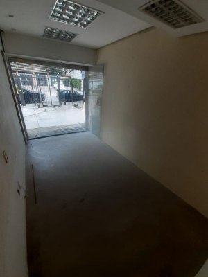 Loja com 12m² no bairro Praia de Belas em Porto Alegre para Alugar