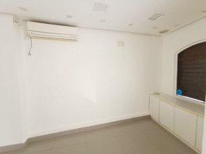 Loja com 30m² no bairro Praia de Belas em Porto Alegre para Alugar