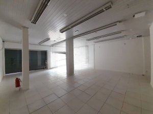 Loja com 40m² no bairro Praia de Belas em Porto Alegre para Alugar