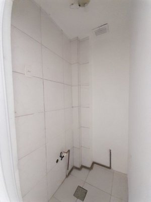 Loja com 40m² no bairro Praia de Belas em Porto Alegre para Alugar