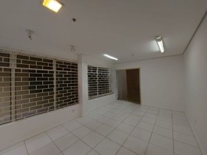 Loja com 30m² no bairro Rio Branco em Porto Alegre para Alugar