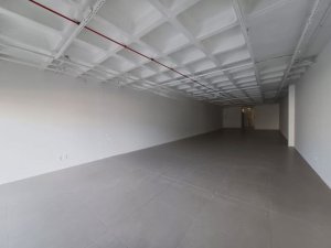Loja com 150m² no bairro São João em Porto Alegre para Alugar
