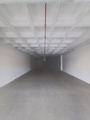 Loja com 150m² no bairro São João em Porto Alegre para Alugar