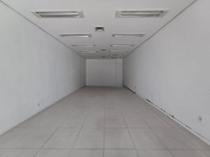 Loja com 160m² no bairro Cristo Redentor em Porto Alegre para Alugar
