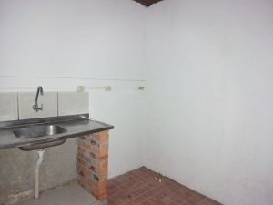 Loja com 160m² no bairro Cristo Redentor em Porto Alegre para Alugar