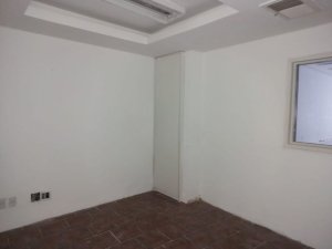 Loja com 160m² no bairro Cristo Redentor em Porto Alegre para Alugar