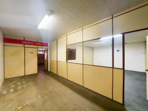 Loja com 250m² no bairro São Geraldo em Porto Alegre para Alugar