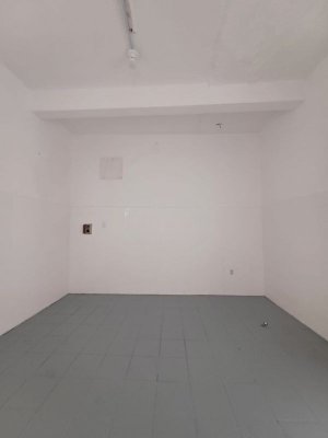 Loja com 98m² no bairro São Geraldo em Porto Alegre para Alugar