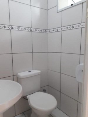 Loja com 100m² no bairro Cristo Redentor em Porto Alegre para Alugar