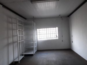 Loja com 100m² no bairro Cristo Redentor em Porto Alegre para Alugar