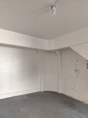 Loja com 200m² no bairro Navegantes em Porto Alegre para Alugar