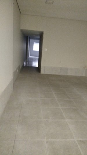 Loja com 160m² no bairro Cristo Redentor em Porto Alegre para Alugar