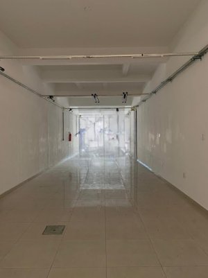 Loja com 160m² no bairro Cristo Redentor em Porto Alegre para Alugar