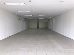 Loja com 212m² no bairro Cristo Redentor em Porto Alegre para Alugar