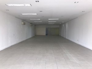 Loja com 212m² no bairro Cristo Redentor em Porto Alegre para Alugar