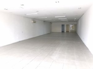 Loja com 212m² no bairro Cristo Redentor em Porto Alegre para Alugar