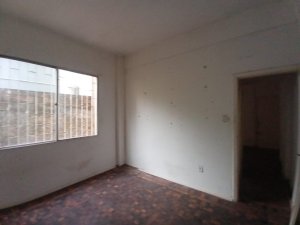 Apartamento com 35m², 1 dormitório no bairro Centro Histórico em Porto Alegre para Alugar