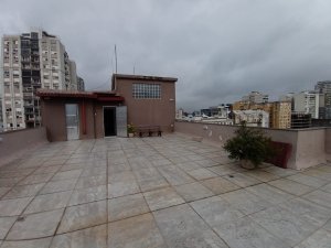 Apartamento com 35m², 1 dormitório no bairro Centro Histórico em Porto Alegre para Alugar