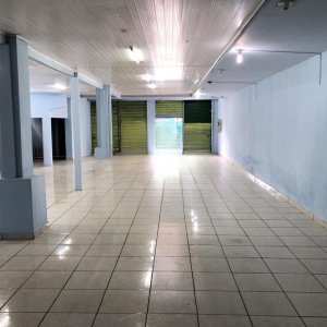 Loja com 341m² no bairro Passo da Areia em Porto Alegre para Alugar