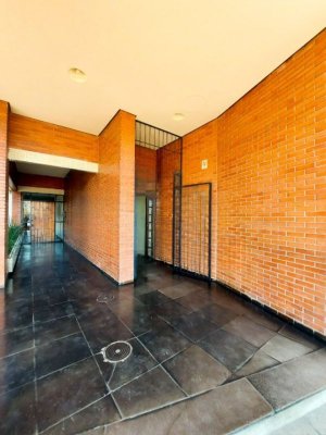 Loja com 40m² no bairro Passo da Areia em Porto Alegre para Alugar