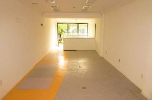 Loja com 90m² no bairro Petrópolis em Porto Alegre para Alugar