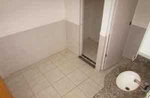 Loja com 90m² no bairro Petrópolis em Porto Alegre para Alugar