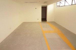 Loja com 90m² no bairro Petrópolis em Porto Alegre para Alugar