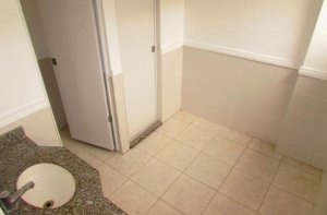 Loja com 90m² no bairro Petrópolis em Porto Alegre para Alugar