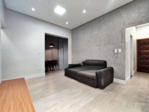 Apartamento com 78m², 2 dormitórios no bairro Auxiliadora em Porto Alegre para Alugar