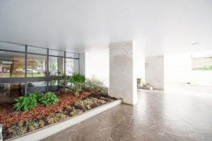 Apartamento com 95m², 3 dormitórios no bairro Moinho de Vento em Porto Alegre para Alugar