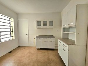 Apartamento com 95m², 3 dormitórios no bairro Moinho de Vento em Porto Alegre para Alugar