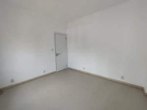 Apartamento com 35m², 1 dormitório no bairro Centro Histórico em Porto Alegre para Alugar