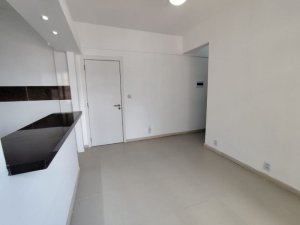 Apartamento com 35m², 1 dormitório no bairro Centro Histórico em Porto Alegre para Alugar