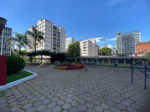Apartamento com 120m², 3 dormitórios no bairro Auxiliadora em Porto Alegre para Alugar